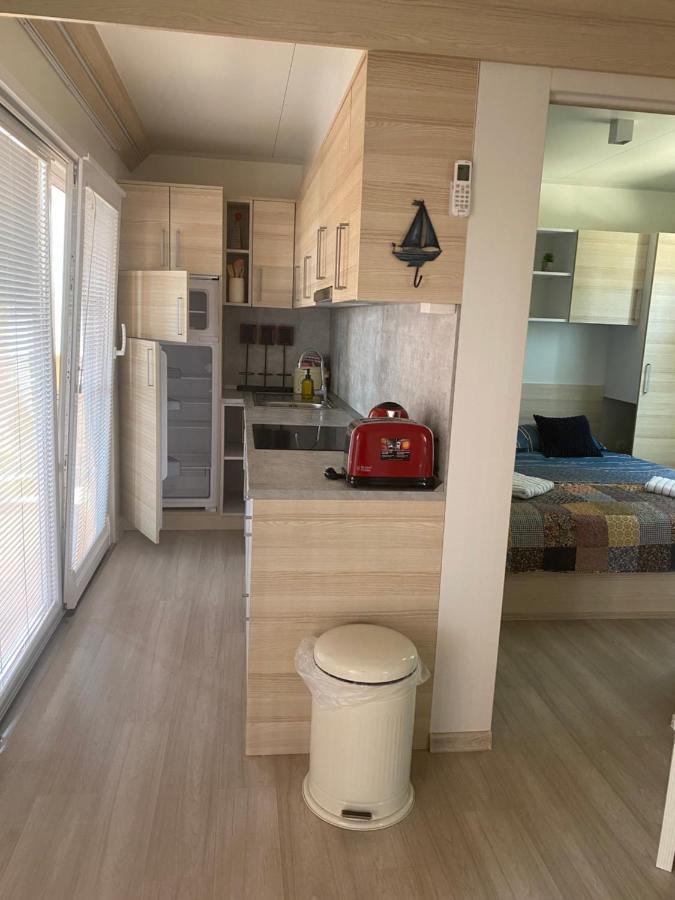 Amore Del Mare, Seaside Family Pace, Free Parking And Wifi In Camp Dalmatino Drage Exterior foto