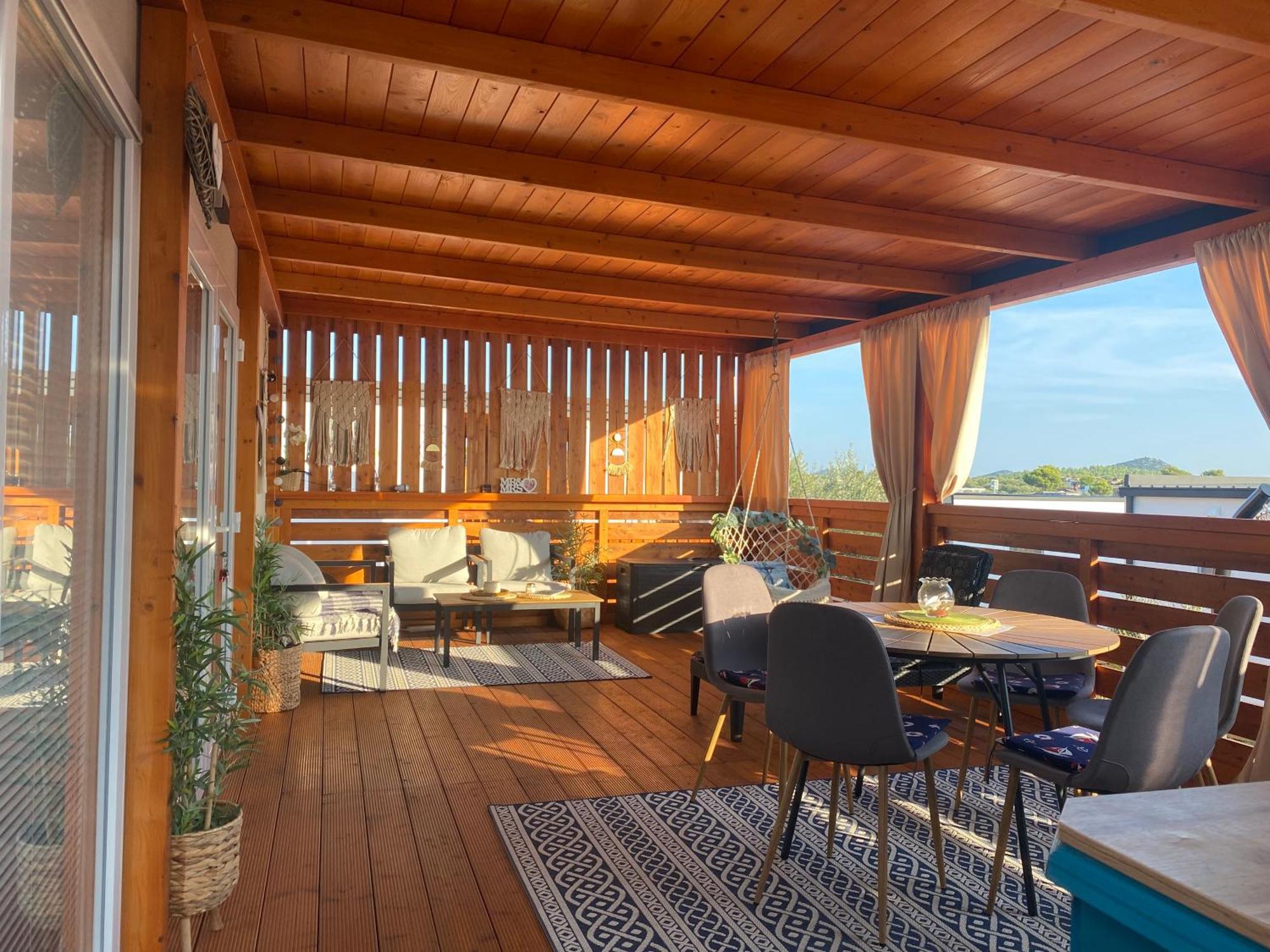 Amore Del Mare, Seaside Family Pace, Free Parking And Wifi In Camp Dalmatino Drage Exterior foto